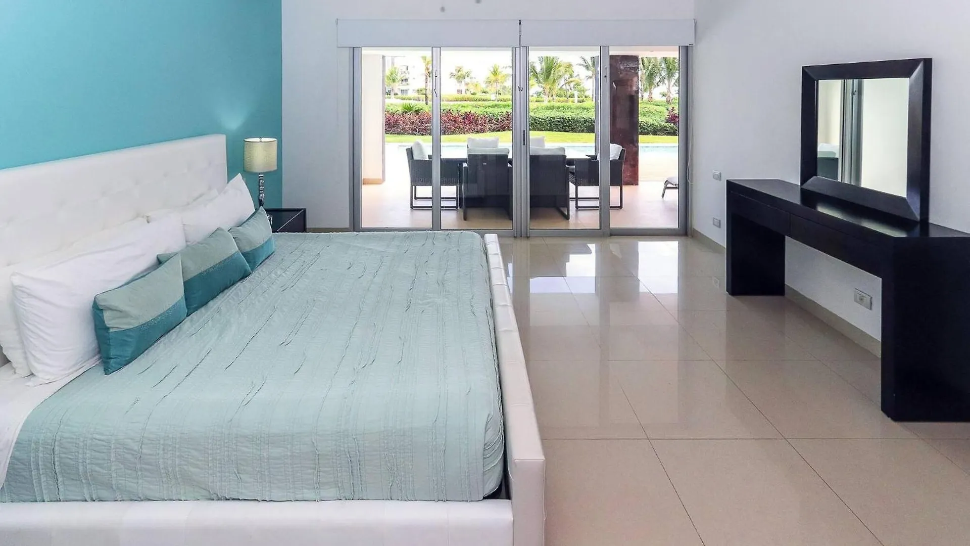 Ocean View With Plunge Pool - Beachfront Complex - At Mareazul Condo Agua Dulce بلايا ديل كارمن بيت للعطل