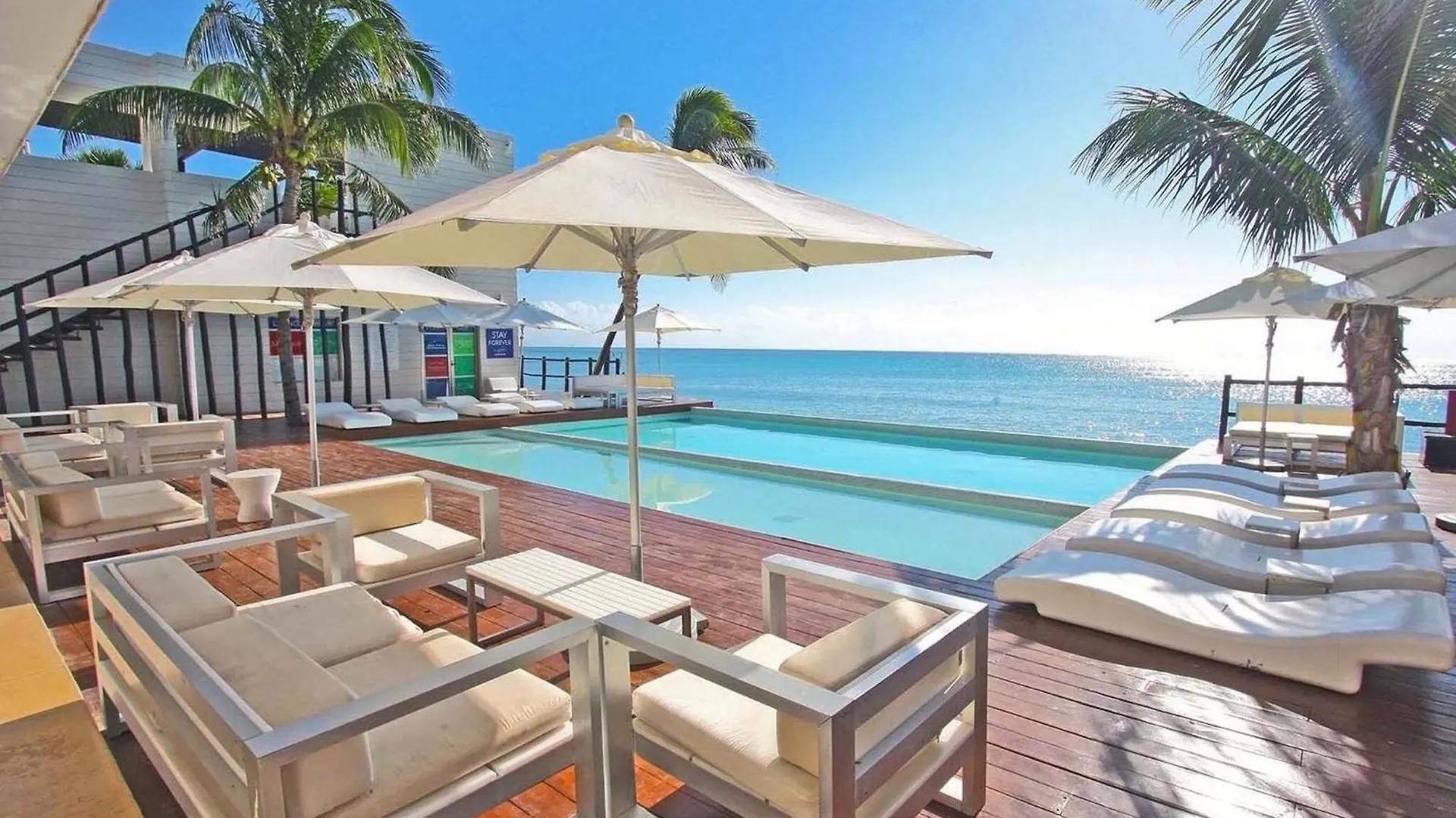 Ocean View With Plunge Pool - Beachfront Complex - At Mareazul Condo Agua Dulce プレヤデルカーメン 別荘